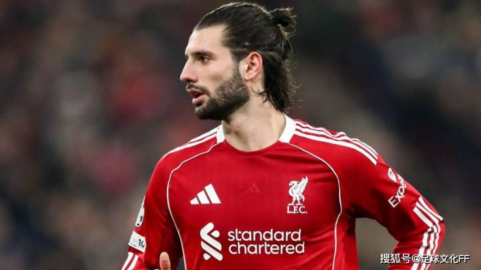 利物浦球星索博斯洛伊回应皇马传闻：目前无意离队